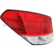 Subaru Legacy 2010-2014 Tail Lights Left and Right - Photo 4