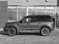 2025 Ford Bronco Sport Outer Banks | Tech Package w/ B&O Sound - Photo 2