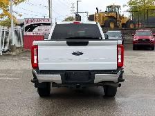 2024 Ford F-250 Crew-Cab Long Box 4x4 - Photo 5