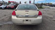 2010 Chevrolet Impala LT - Photo 4