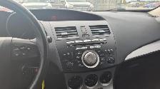 2010 Mazda MAZDA3 GX - Photo 13