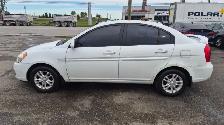 2006 Hyundai Accent GL - Photo 2