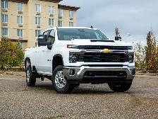 2026 Chevrolet Silverado 2500HD LT - Photo 2