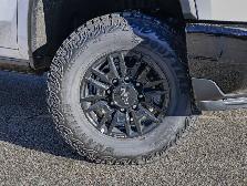 2026 Chevrolet Silverado 2500HD ZR2 - Photo 5
