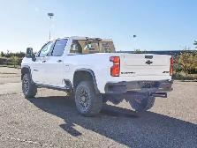2026 Chevrolet Silverado 2500HD ZR2 - Photo 11
