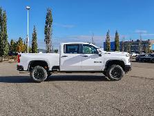 2026 Chevrolet Silverado 2500HD ZR2 - Photo 14