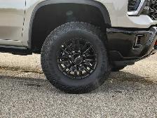 2026 Chevrolet Silverado 2500HD ZR2 - Photo 11