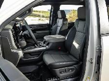 2026 Chevrolet Silverado 2500HD ZR2 - Photo 14