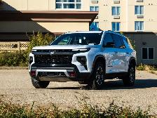 2027 Chevrolet Traverse Z71 - Photo 4