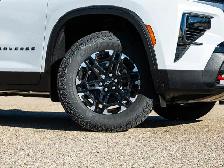 2027 Chevrolet Traverse Z71 - Photo 5