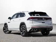 2026 Volkswagen Atlas Cross Sport Execline | IN STOCK - Photo 4