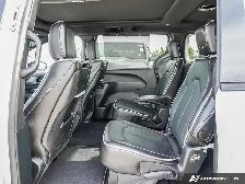 2026 Chrysler Pacifica LIMITED | AWD | VNTD STS | TV | HK | FAMC - Photo 23