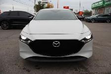 2024 Mazda MAZDA3 - Photo 2