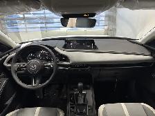 2026 Mazda CX-30 GT Turbo AWD - Photo 17