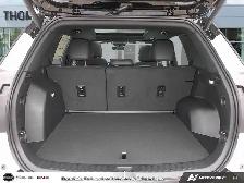 2027 GMC Terrain AWD AT4 AWD AT4 - Photo 7