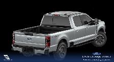 2027 Ford F-350 XLT - Photo 3
