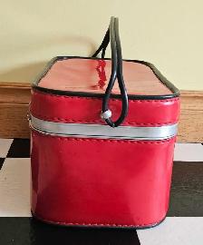 Cosmetic Jewelry Train Case - Photo 7
