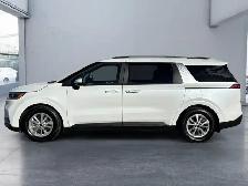 2024 Kia Carnival LX - Photo 2