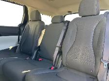 2024 Kia Carnival LX - Photo 16