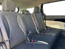 2024 Kia Carnival LX - Photo 18