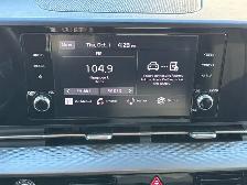 2024 Kia Carnival LX - Photo 21