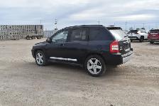 2010 Jeep Compass Limited 4WD - Photo 2