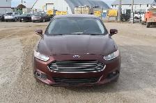 2016 Ford Fusion SE - Photo 5