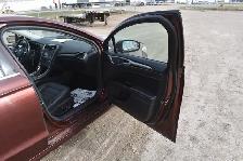 2016 Ford Fusion SE - Photo 19
