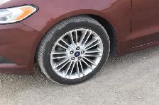 2016 Ford Fusion SE - Photo 26