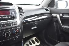 2015 Kia Sorento LX AWD - Photo 13