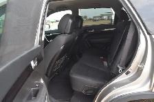 2015 Kia Sorento LX AWD - Photo 16