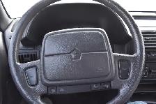 1993 Chrysler LeBaron Convertible - Photo 10
