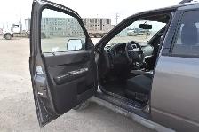 2009 Ford Escape XLT - Photo 6