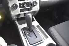 2009 Ford Escape XLT - Photo 12