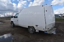 2004 Ford Econoline E-350 Super Duty - Photo 2