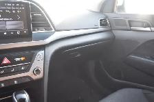 2017 Hyundai Elantra - Photo 12