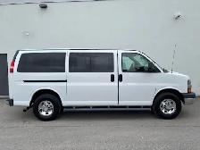 2011 Chevrolet Express Passenger 3500 12 PASSENGER-SLIDING DOO - Photo 6