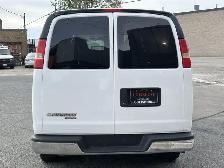 2012 Chevrolet Express Passenger 3500 12 PASSENGER-ONLY 120KM-8 - Photo 4