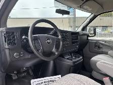 2012 Chevrolet Express Passenger 3500 12 PASSENGER-ONLY 120KM-8 - Photo 11