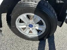 2017 Ford F-150 XLT 4X4 SUPER CAB-1 OWNER-CERTIFIED-NEW TIRES! - Photo 19