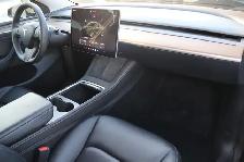 2024 Tesla Model Y - Photo 11