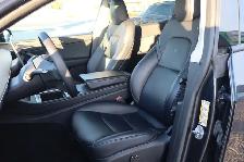 2024 Tesla Model Y - Photo 12