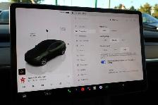 2024 Tesla Model Y - Photo 16