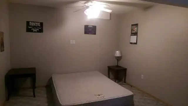Bedroom for rent in city of Brooks
