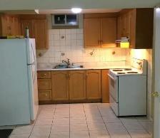 1 bedroom in 2 bedrooms basement for rent