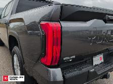 2025 Toyota Tundra SR SR 4x4, NO ACCIDENTS, NEAR NEW BRAKES,... - Photo 12