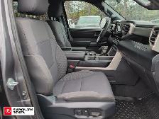 2025 Toyota Tundra SR SR 4x4, NO ACCIDENTS, NEAR NEW BRAKES,... - Photo 22
