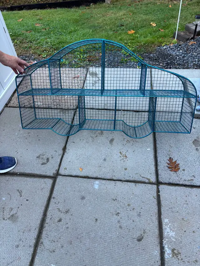 KIDS WIRE WALL SHELF