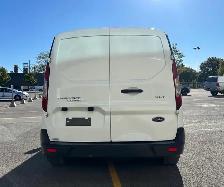 2017 Ford Transit Connect XLT - Photo 4