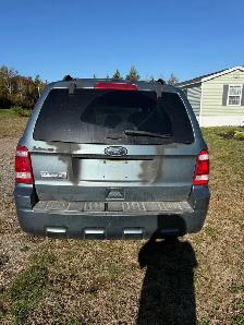 2011 Ford Escape - Photo 6